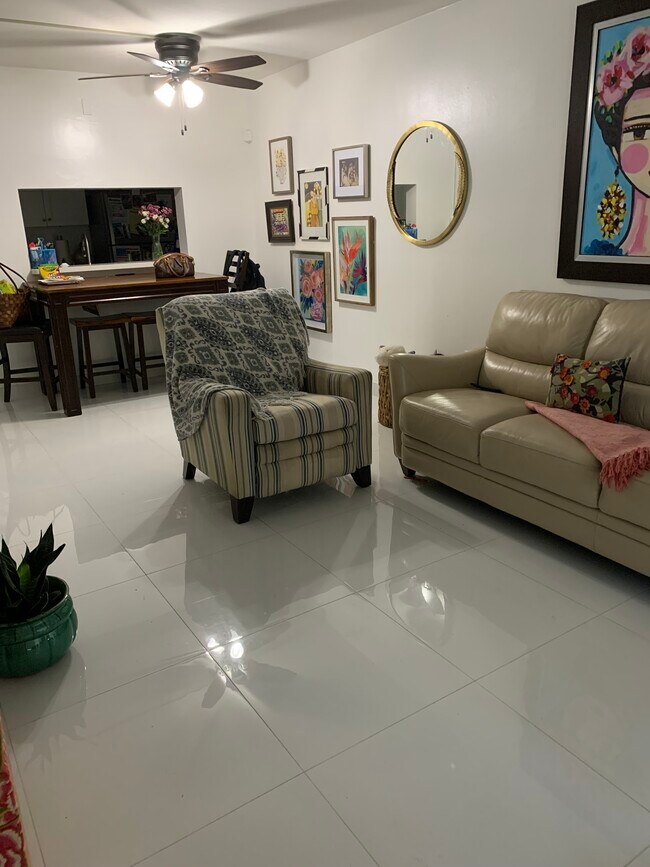 Foto del edificio - 7001 SW 129th Ave