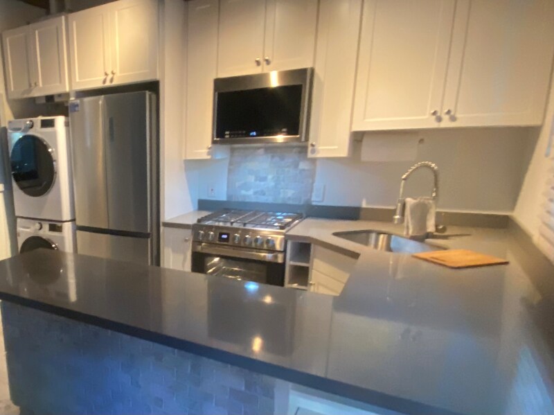 Foto principal - 1037 Echo Rd