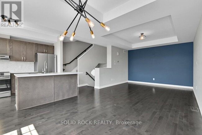 Building Photo - 532 Tungsten Terrace