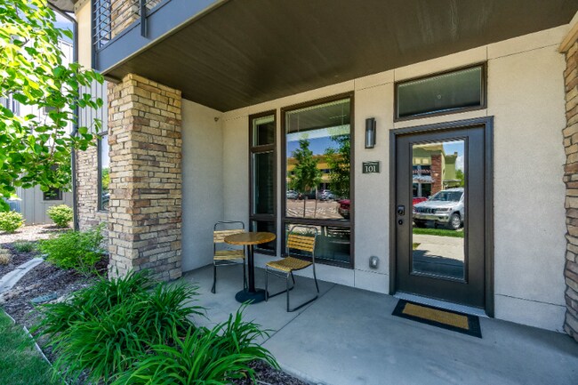 Building Photo - 2750 Illinois Dr