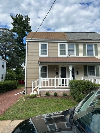 Building Photo - 97 Cottage St