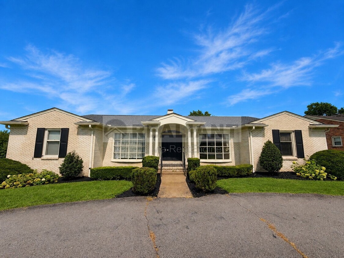 Photo - 2039 Fontaine Road