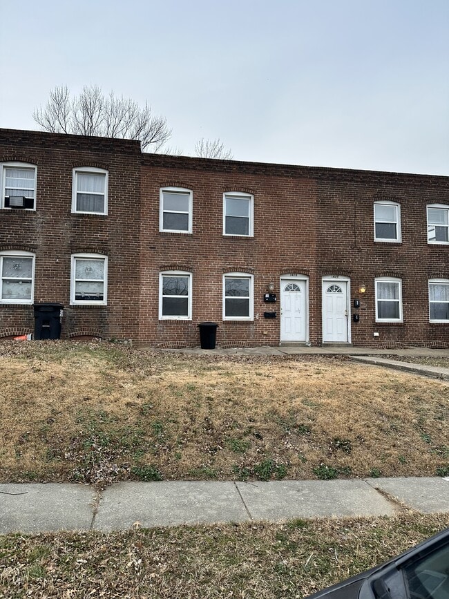 Building Photo - 3428 6th St