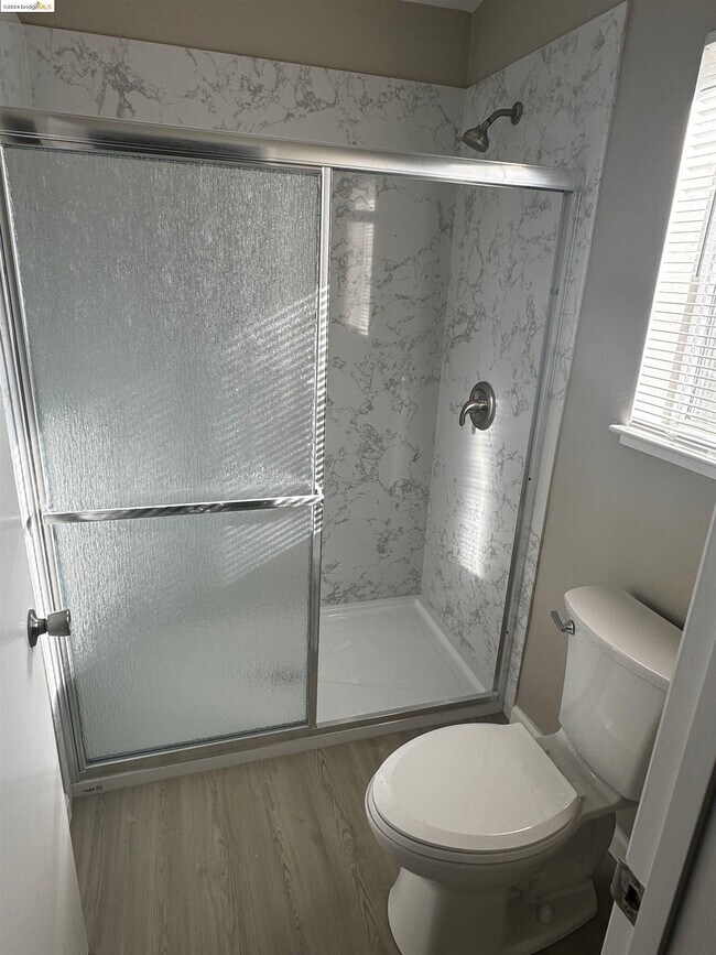 Foto del edificio - 1710 Walnut Meadows Dr