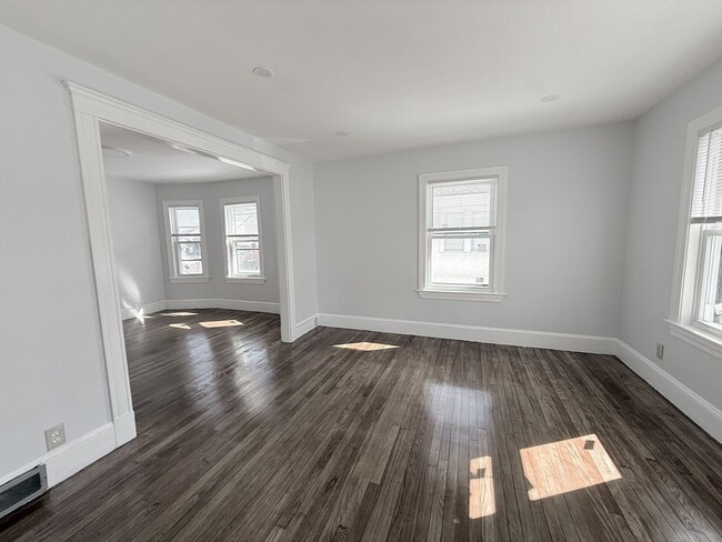 Building Photo - 204 Farrington St