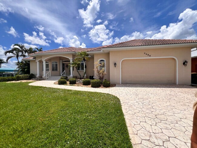 Foto del edificio - FURNISHED - ANNUAL OR SEASONAL WATERFRONT ...