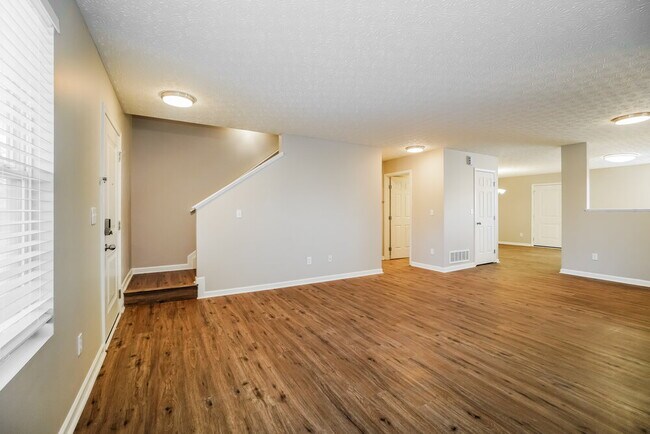 Foto del edificio - 8051 Beardsley Ave