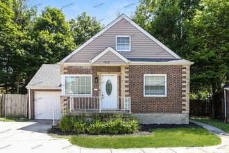 Building Photo - 7062 Noble Ct