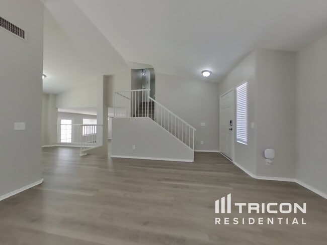 Foto del edificio - 6519 N 70th Ave
