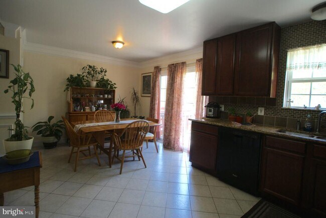 Foto del edificio - 104 Eastside Ln