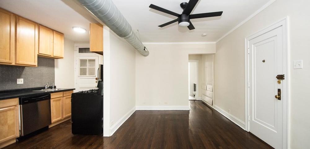 Foto principal - 1 bedroom in Chicago IL 60657