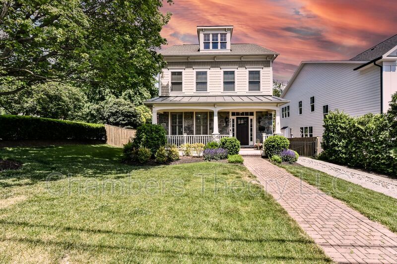 Photo - 2453 N Jefferson St.