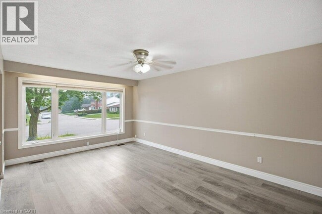Building Photo - 442 Greenhill Ave