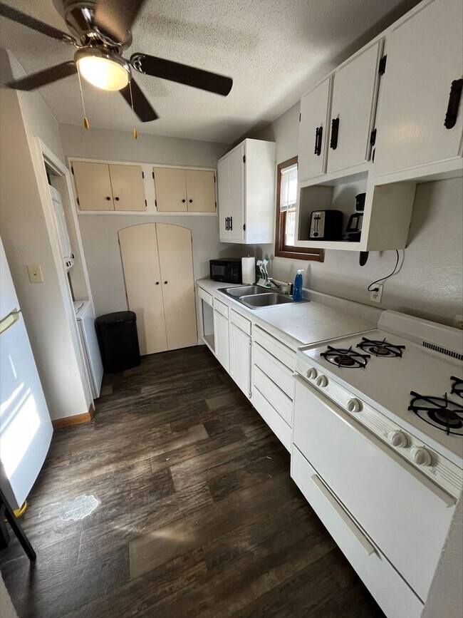 Foto del edificio - Unique Apartment Awaits You!
