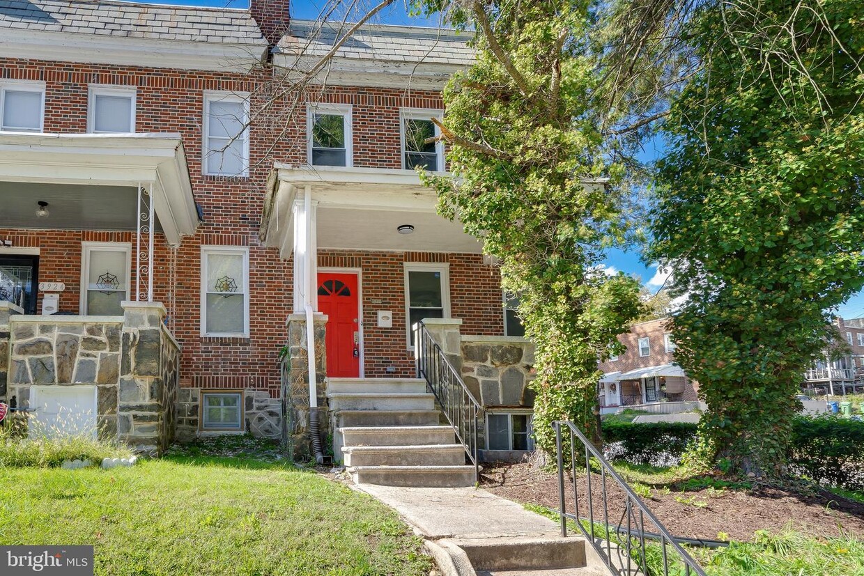 3926 Greenspring Ave, Baltimore, MD 21211 Townhome Rentals in