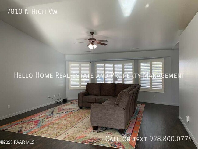 Foto del edificio - 7810 N High View