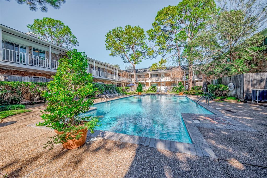 Foto principal - 4040 San Felipe St