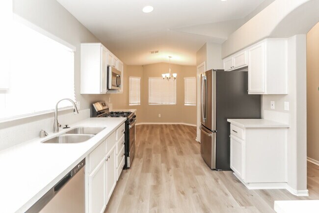 Foto del edificio - 4917 Stormy Ridge St