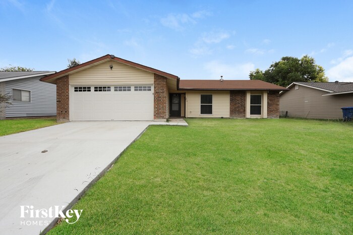 Foto principal - 834 Saddlebrook Dr