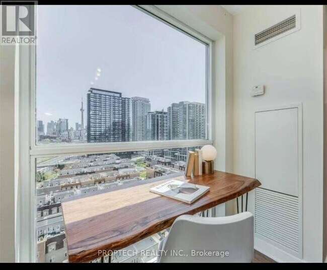 Photo du bâtiment - 80 Western Battery Rd