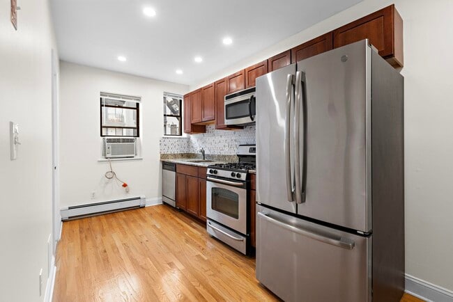 Foto del edificio - 63 Jefferson St