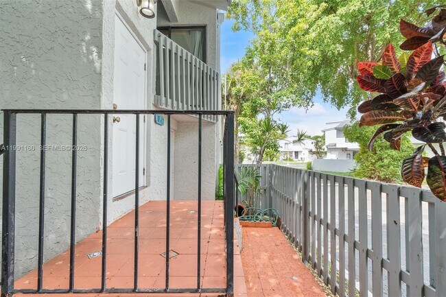 Foto del edificio - 10542 NW 7th Terrace