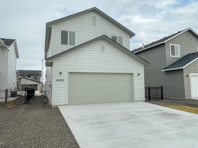 Foto del edificio - 4403 N Magical Crk Ave