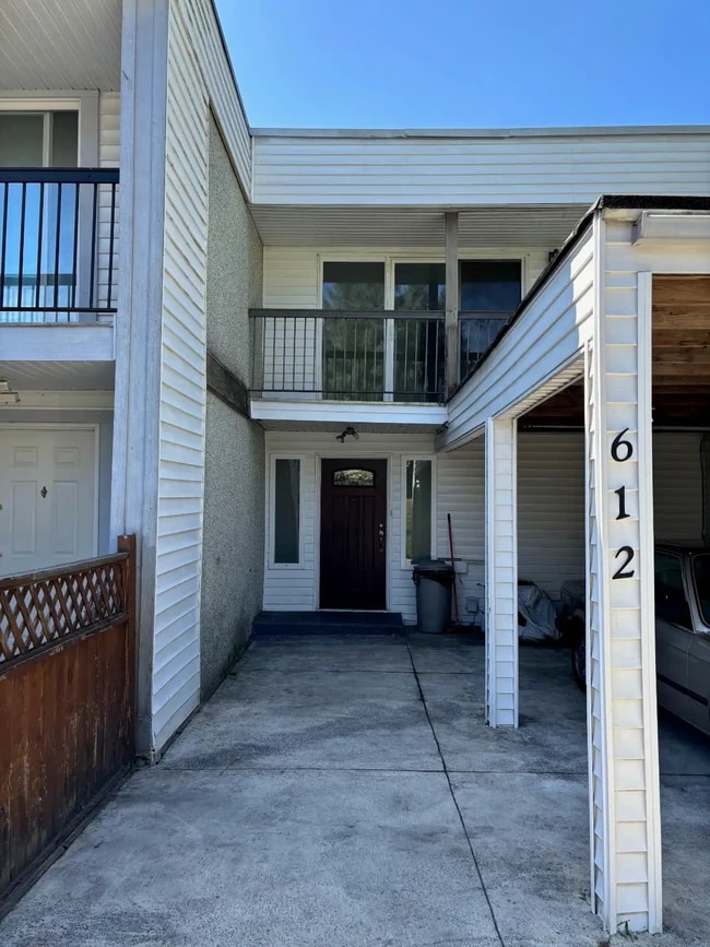 Building Photo - 612 Godwin Crt