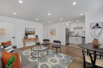 Building Photo - 13037 San Fernando Rd