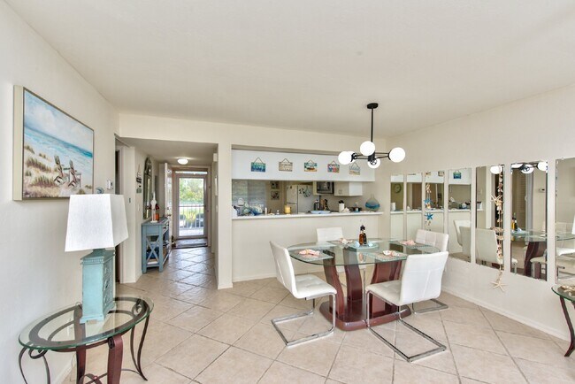 Foto del edificio - Countryside Country Club - 2 bedroom condo