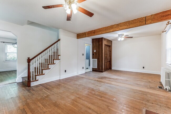 Building Photo - Rectory Ln