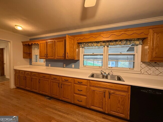 Foto del edificio - 109 Janice Pl