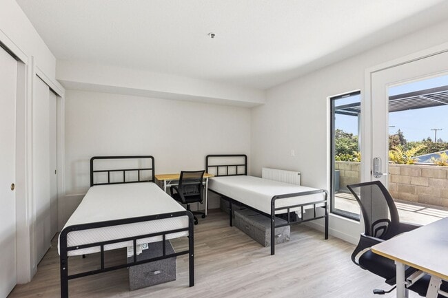 Interior Photo - Helios