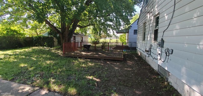 Foto del edificio - 3 br, 1 bath House - 22014 Saxony Ave