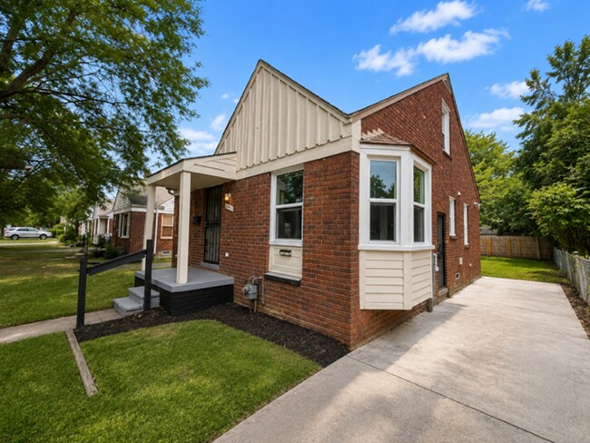 Foto del edificio - Section 8 Ready Completely Renovated 3-Bedroom Home for Lease - Call (313)429-3244