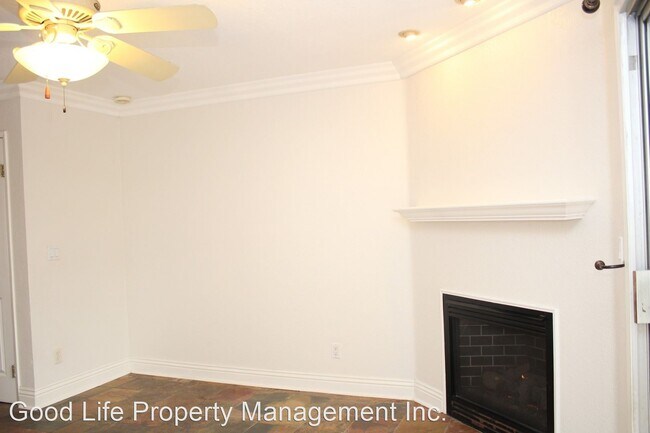 Building Photo - 4777 Seminole Dr