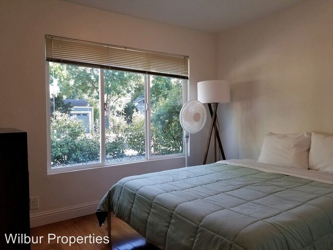 Building Photo - 3 br, 2 bath Apartment - 471 Hawthorne Avenue
