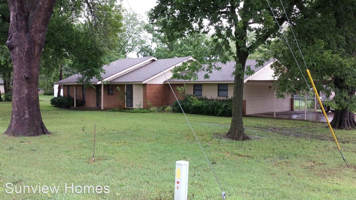 Foto principal - 3 br, 2 bath House - 211 S McKinley Ave