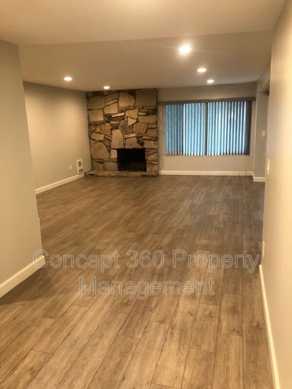 Building Photo - 4126 Hathaway Ave