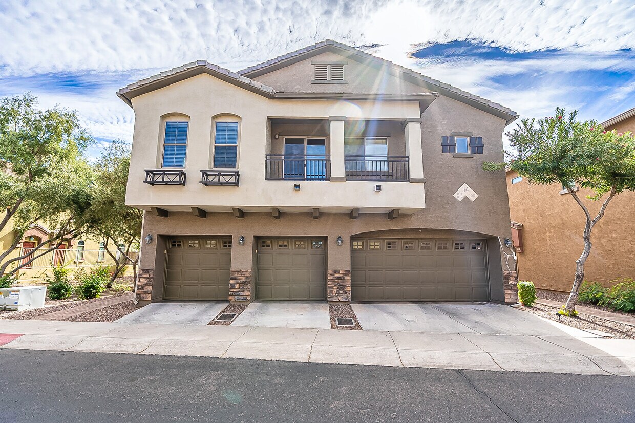 2024 S. Baldwin Unit 101, Mesa, AZ 85209 Townhome Rentals in Mesa AZ