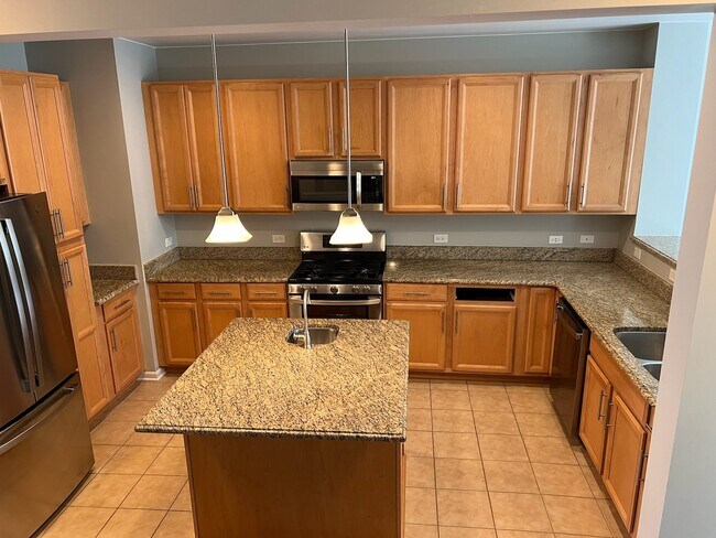 Foto del edificio - 705 Keystone Ln