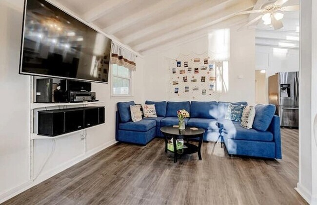 Foto del edificio - Furnished Mid term rental