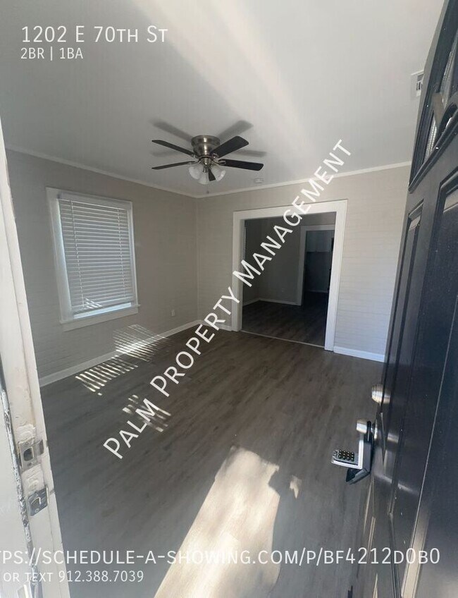 Foto del edificio - 1202 E 70th St