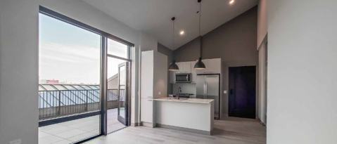 Building Photo - 2154 N Elston Ave