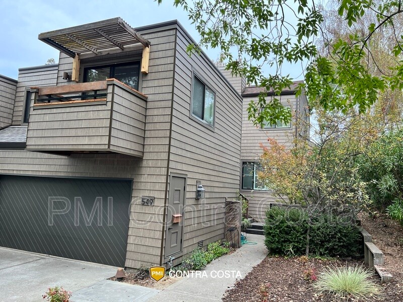Foto principal - 549 Monarch Ridge Dr