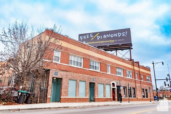 Foto del edificio - 1 br, 1 bath Condo - 3906 W Belmont Ave