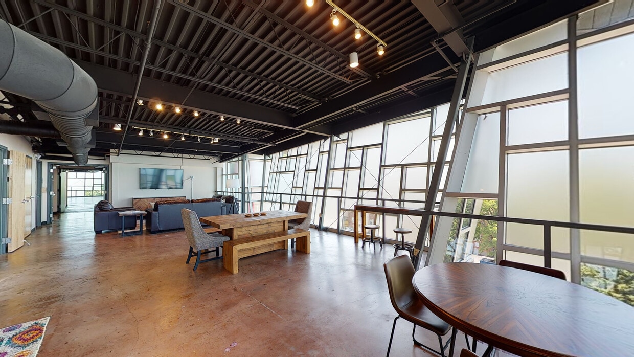 Photo - Barksdale Flats Apartments