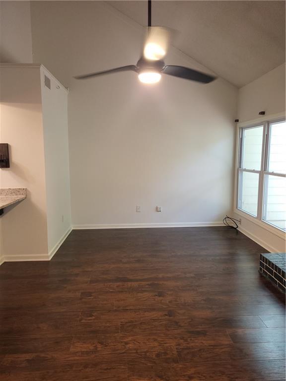 Building Photo - 1731 Twin Brooks Dr SE