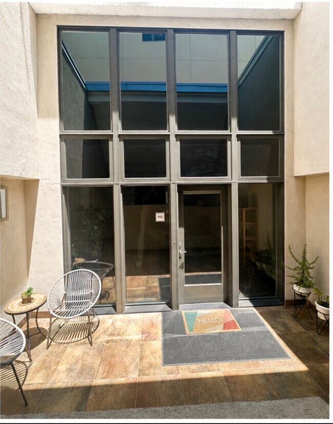 Private Unit Entrance - 125 N Raymond Ave