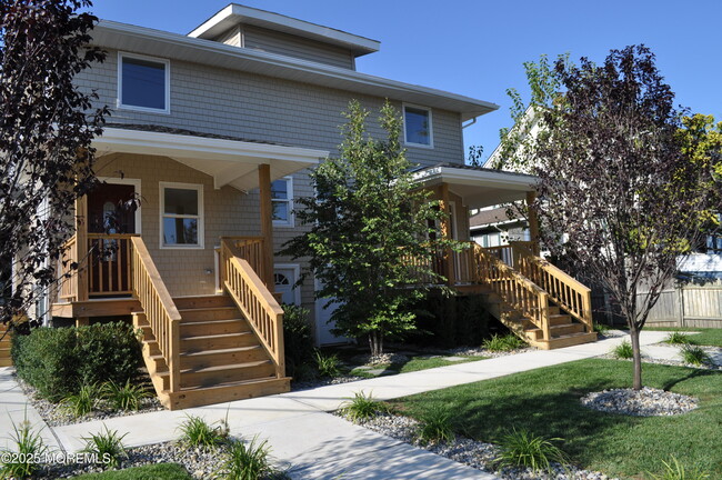 Building Photo - 485 Joline Ave